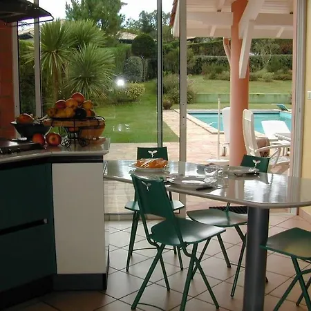Villa Biarritz 12 Personnes Piscine Chauffee Anglet